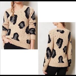 Sleeping On Snow leopard sweater size M